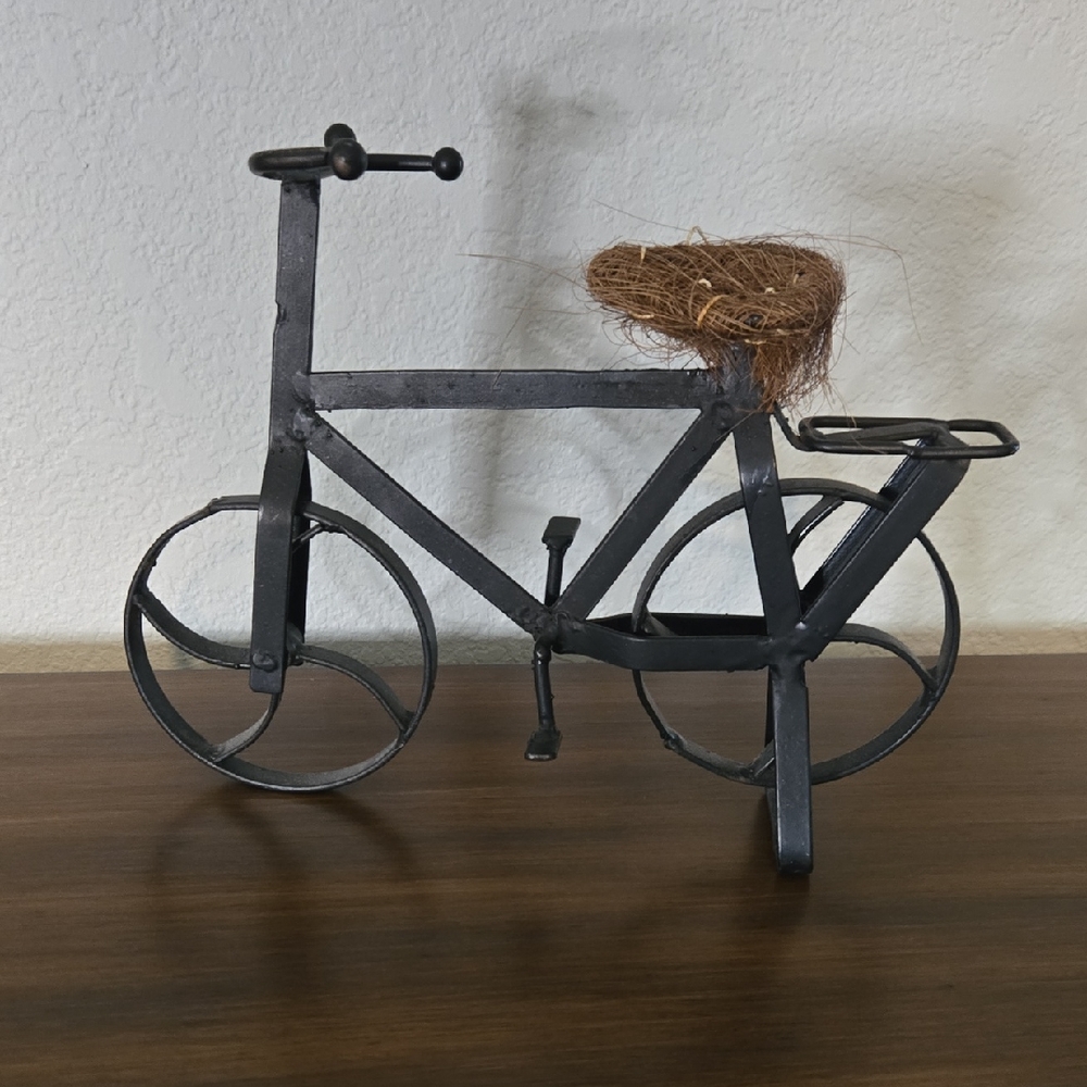 Black Metal Bicycle Sculpture